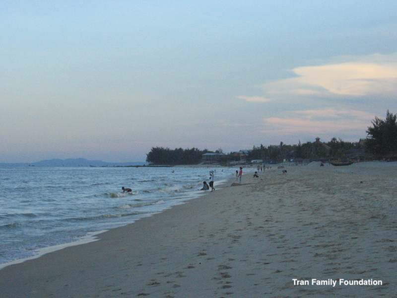 Photo of a beach on the coast of Vietnam