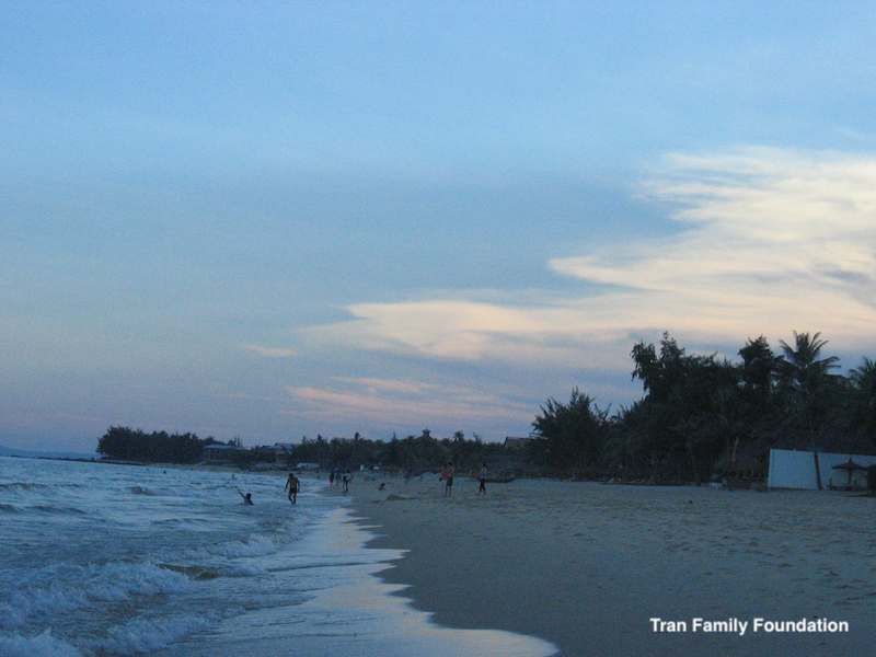 Photo of a beach on the coast of Vietnam